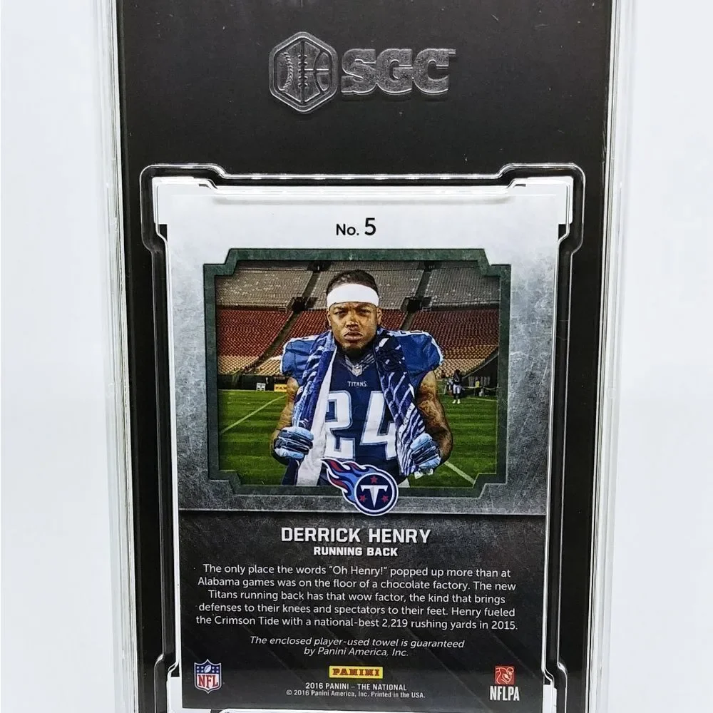 2016 PANINI THE NATIONAL DERRICK HENRY #5 SGC 8.5